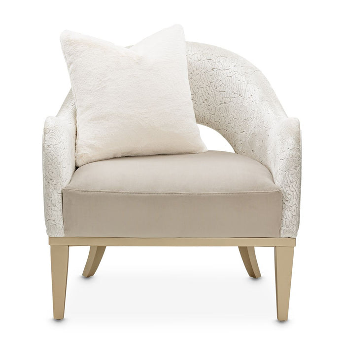 AICO Yvette Accent Chair in Porcini Medium Champagne - Furniture Land (Milwaukee, WI)