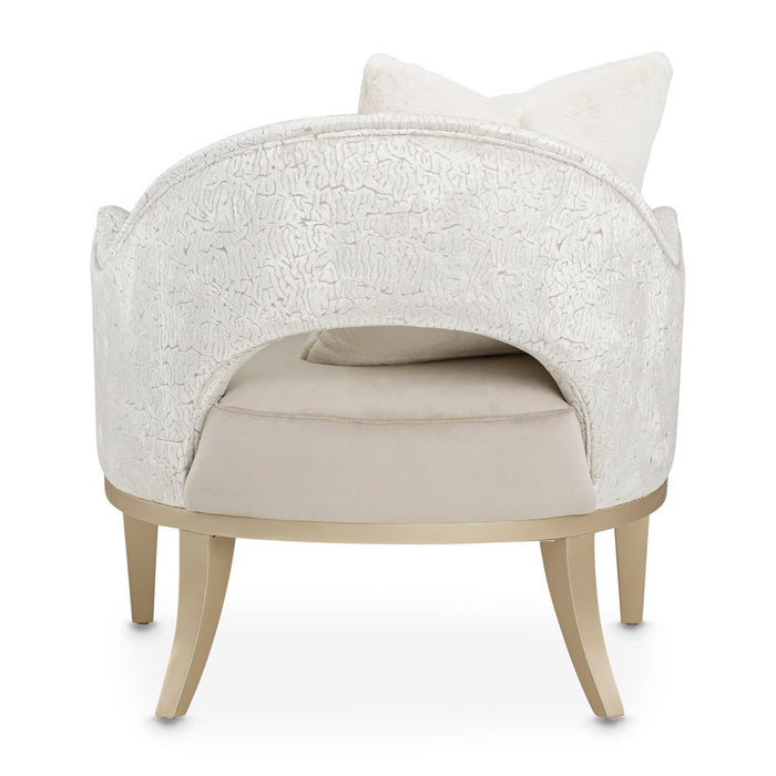 AICO Yvette Accent Chair in Porcini Medium Champagne - Furniture Land (Milwaukee, WI)